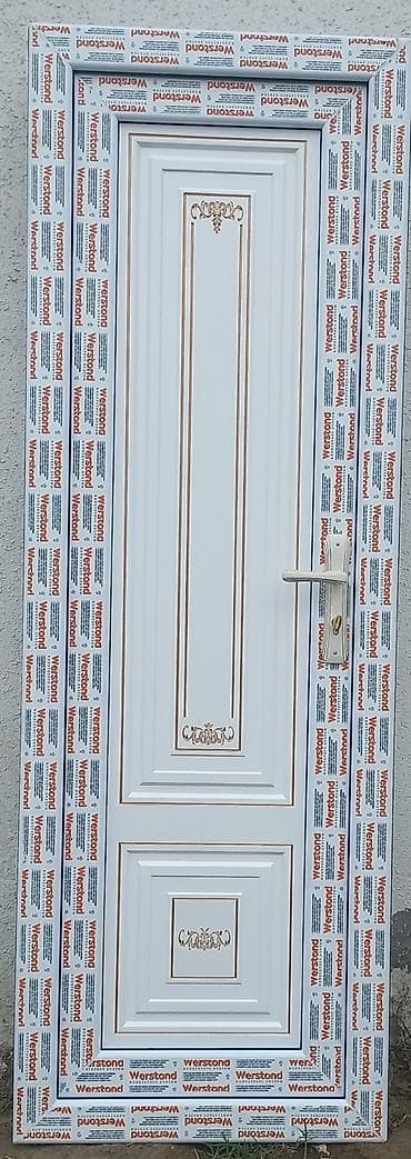 Yeni Plastik qapı Zamok ilə, Zəmanətli, Pulsuz quraşdırma, Ödənişli çatdırılma, Rayonlara çatdırılma, Pulsuz çatdırılma