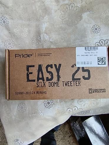 kolonkalar maşın: Kompanent akustik səs sistemi hal hazırda masının ustundədi deyə — 1