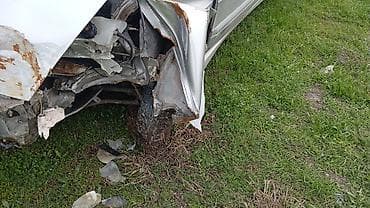 ucuz traktorlar: Arxa baqaj qapağı üçün spoyler - Sedan tipli avtomobillər üçün arxa — 5