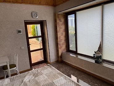 20 avqustdan sentyabr ayı boyunca Şüvalanda bağ evi icarəyə verilir — 6
