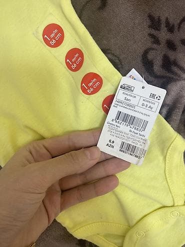 Детский мир: Civilden alınıb hər biri təzədir 3-6ay maykalar balacadır dəst 15m — 2