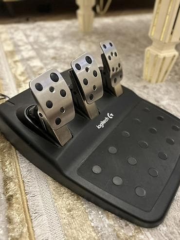 Logitech G29 Driving Force sükan və pedal dəsti.Təqribi 10dəfə — 2