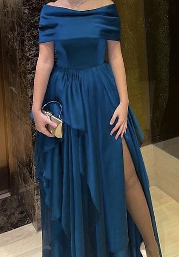 firuze: Zərif axşam/libas – tünd firuzəyi (teal) rəngdə, açıq çiyinli model — 3