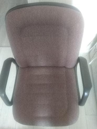 Ofis və oyun kresloları: İşlənmiş, Təkərli, Qolları tənzimlənmir, Parça — 2