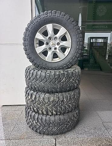 Tekerler çox az işlenib tezeden seçilmir Mitsubishi l200 Tekerleridi