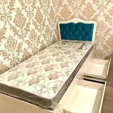 Oğlan və qız üçün, Yeni, Çarpayı, Bazalı, Matras ilə, Siyirməli