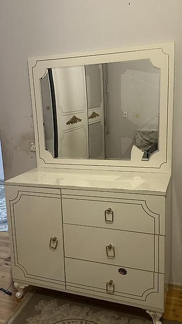 paxlava güzgü: Güzgülü — 1