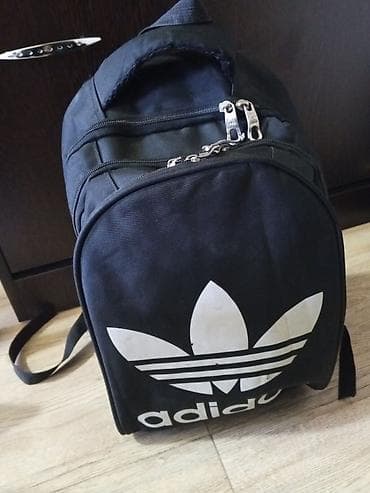 Adidas üslubunda qara bel çantası - Ön hissədə iri “Trefoil” loqosu — 1