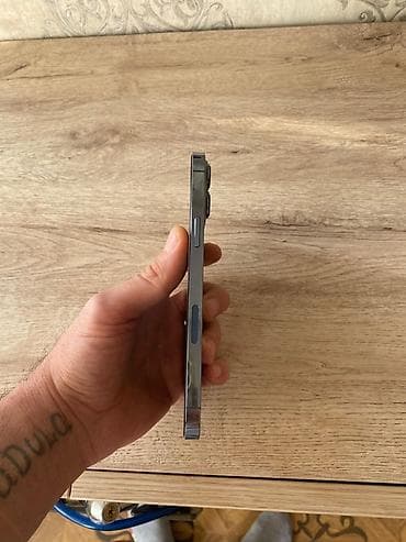 i̇phone 11 dubay: IPhone 13 Pro, Sierra Blue, Face ID — 3