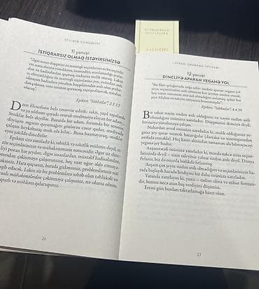 “Stoikin gündəliyi: müdriklik, iradə və yaşama sənətinə dair 366 — 4