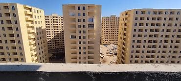 ucuz ev alqi satqisi: 2 otaqlı, Yeni tikili, 85 kv. m — 10
