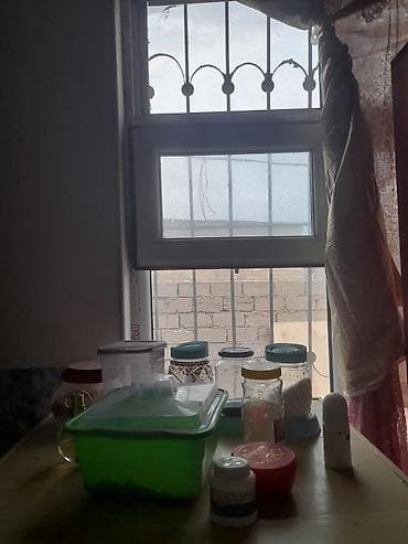 tecili ev satilir: Balaxanı qəs. 2 otaqlı, 80 kv. m, Orta təmir — 8