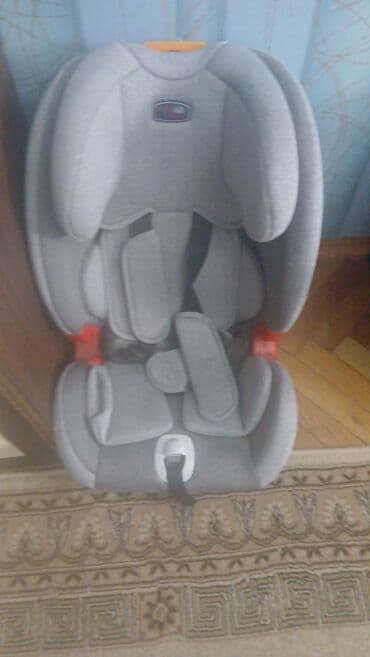 Uşaq avtomobil oturacağı - Rəng: Boz - Quraşdırma: Avtomobil kəməri