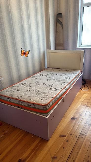 Çarpayı 150₼.matrası və bazası var.Ünvan Savalan. SAMİRƏ