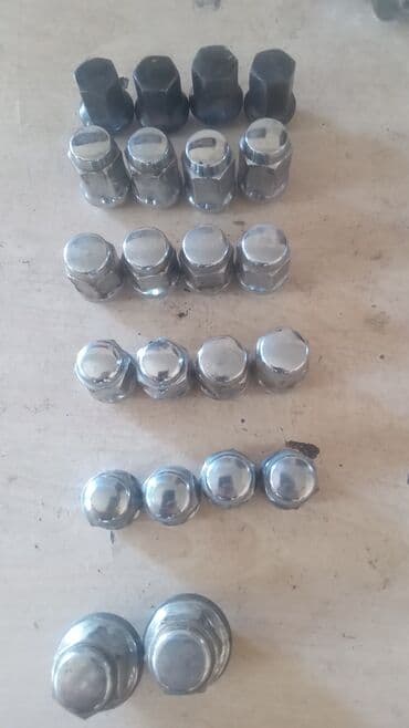 lider disk satilir: Teker boltlari tek tek ve ya komplekt sekilde satilir
olculer ferqlidi — 1