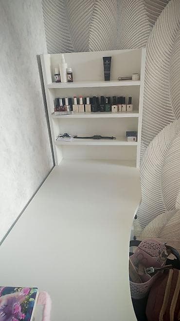 stol ev ucun: Düz masa, Siyirməli, Polkalı, Sadə laminat, Kredit yoxdur — 1