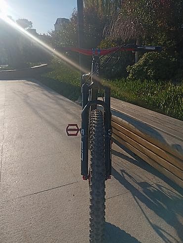 velesiped: LaNo markalı hardhil velosipedi: arxa Shimano mt200; qabaq Shimano — 5