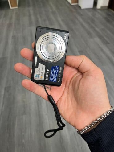 kamp: Yenidir. original adapteri ilə verilir. Real alıcıya endirim olacaq — 3