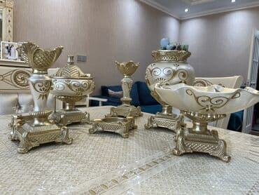 Klassik üslubda dekorativ süfrə/garnitur dəsti - Rəng: şampan-ağ və