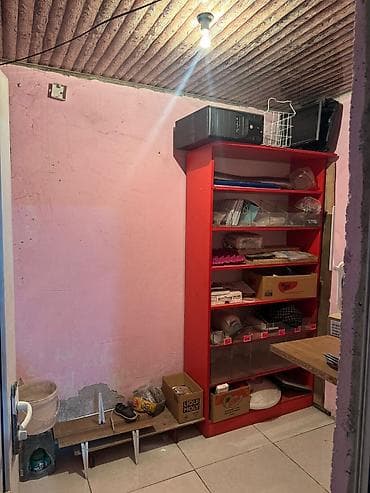 Гаражи: 150 м², 150 * 150 * 15 Камень, Бетон Газ, Водопровод — 6