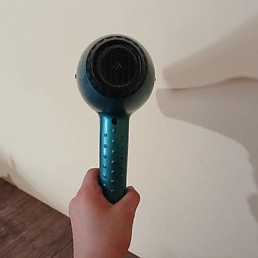 099 olan nomreler: Məhsul: Braun BR-8858 peşəkar fen - Güc: 7500 W (korpus üzərində qeyd — 1