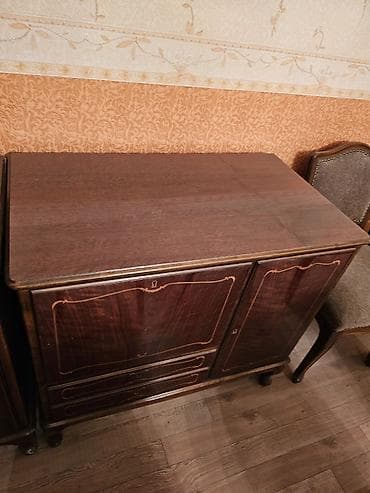 palid agaci: Стол и стулья — 3