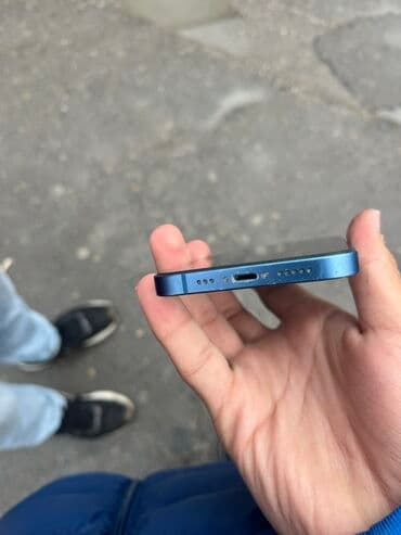 iphone 13 128 qiymeti: IPhone 13, Göy, Face ID — 7