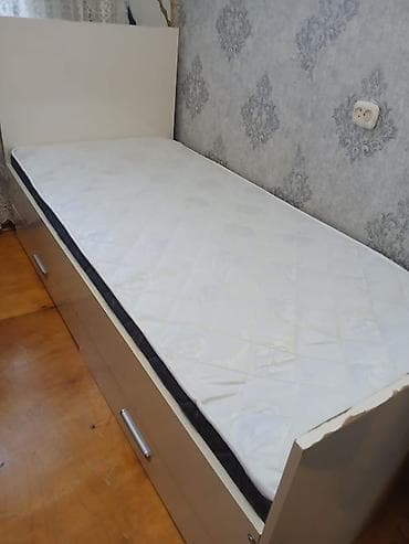 Təknəfərlik çarpayı, Dolab