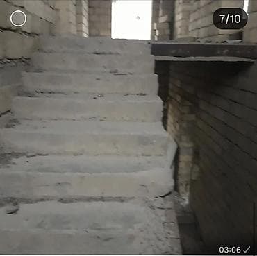 savalanda ev satilir: Sahil qəsəbəsi 6 otaqlı, 200 kv. m, Təmirsiz — 6