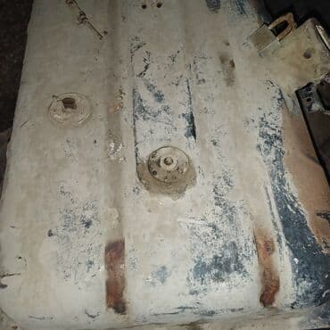 maşın rulu: Avtomobil üçün yanacaq çəni — 5