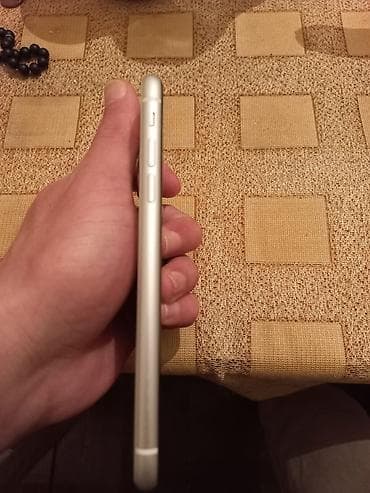 IPhone 11, Ağ, Face ID — 6