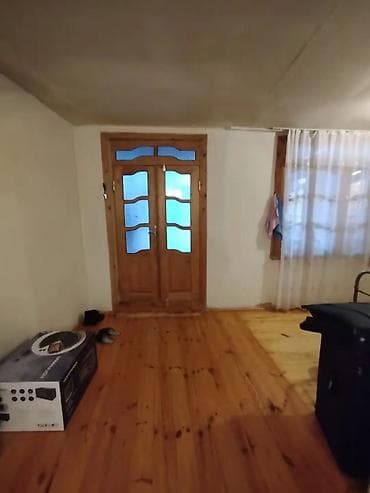 4 otaqlı mənzil: 3 otaqlı, 60 kv. m, Kredit yoxdur, Orta təmir — 10