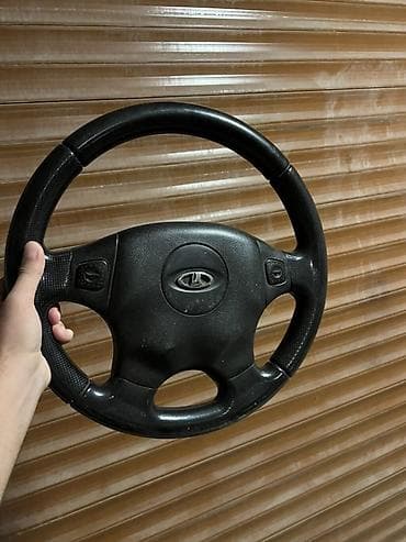 Lada sükan çarxı - Orijinal Lada loqolu sükan - 3-şüalı dizayn, aşağı