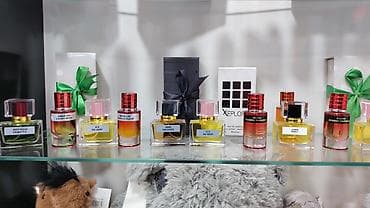 Bədənə qulluq: Salam ətir mağazası hazır biznes kimi satılır işlək yol kənarı abyekt — 2