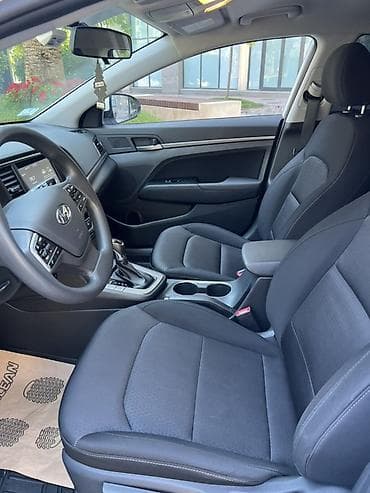 2008 ford transit: Hyundai Elantra – rahat və funksional sedan 2017 cil model. Maşın — 1