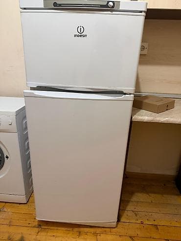 ariston 50 litri: 2 qapılı Indesit Soyuducu Satılır, rəng - Ağ — 2