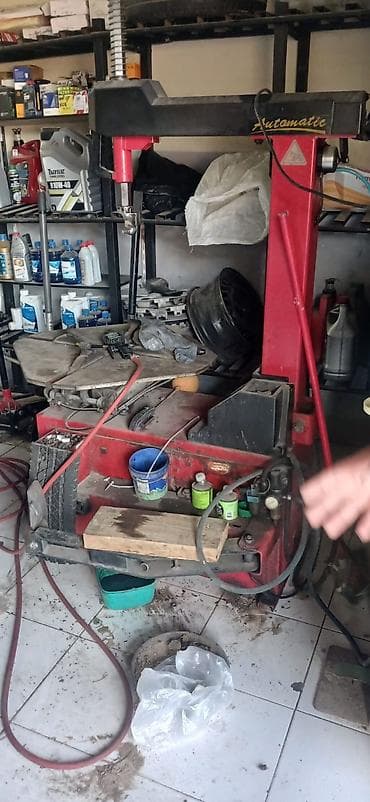 Avtoservis avadanlıqları: Avtomobil şin servisi üçün komplekt avadanlıq satılır: - Şin — 1