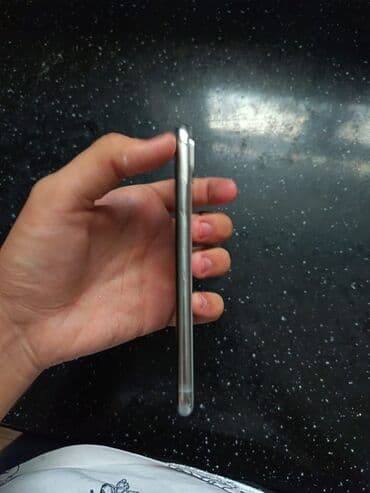 Lexus: IPhone X, 64 GB, Gümüşü, Face ID — 3