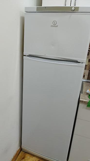 2 qapılı Indesit Soyuducu Satılır, rəng - Ağ — 1