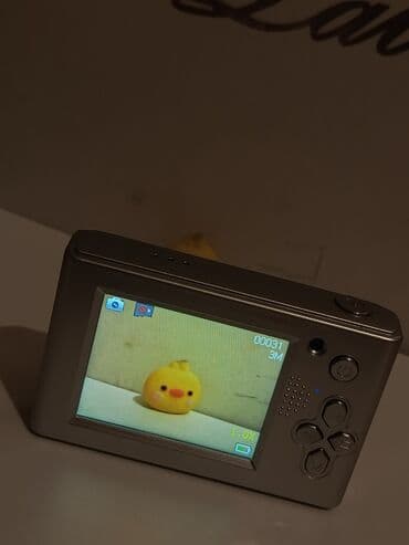 самсунг zoom lens: Kompakt rəqəmsal fotoaparat - Rəng: gümüşü, metal korpus - Sensor — 4