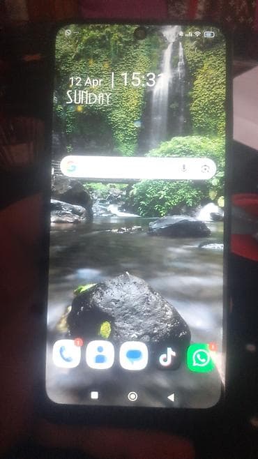 Məhsul: Smartfon Xüsusiyyətlər: - Ekran: Tam ekran dizayn, ön kamera