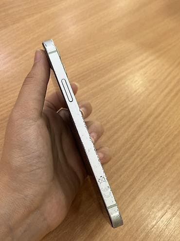IPhone 12, Ağ, Qırıq — 2