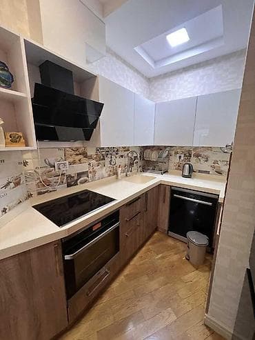 Mənzillər: İcarəyə verilir 3 otaqlı yeni tikili 110 m², Ağ şəhər q. Kateqoriya — 3