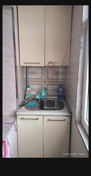 kub.az menziller: 1 otaqlı mənzil – geniş işıqlı zal, ayrıca mətbəx və eyvana çıxışlı — 6
