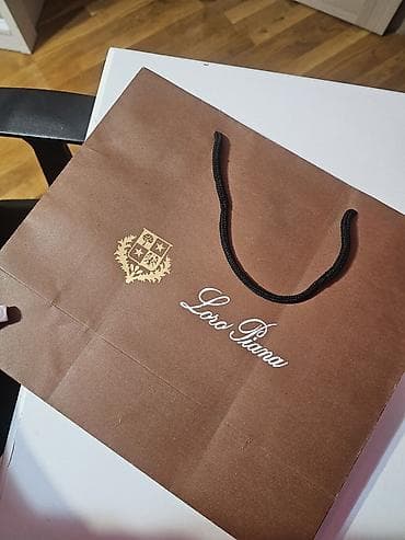 baliq suvenir: Loro Piana brendli kağız hədiyyə paketi - Material: qalın, möhkəm — 2