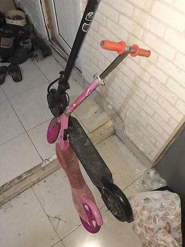 elektirikli samokatlar: 430 manata alinib 5 ay isdifade olunub süret 25-26 gedir üsdünde usag — 3