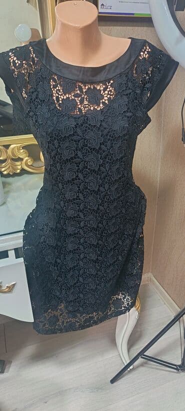 sifon koynekler: Zərif ziyafət geyimləri dəsti 1) Yaşıl maxi don - Dərin V-yaxa, ön — 5