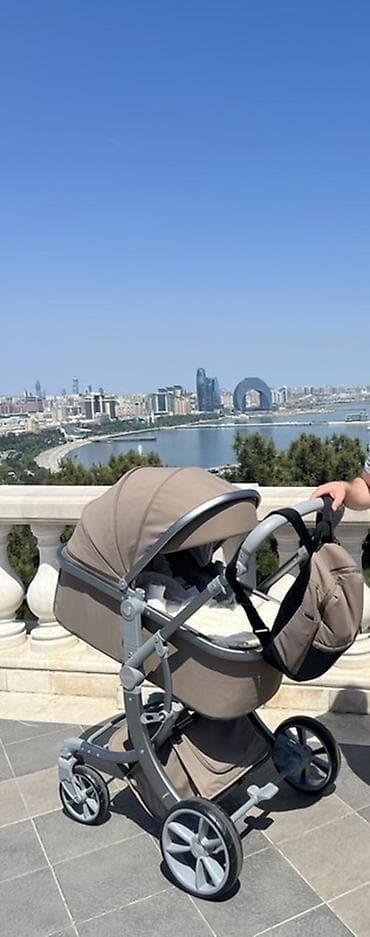 Çıxarıla bilən beşikli araba