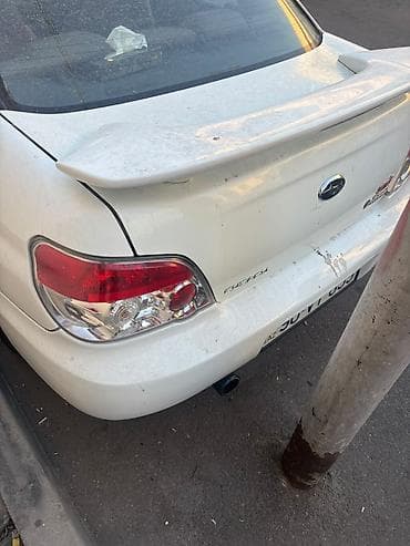 kovs: Subaru Impreza: 2 l | 2007 il 301000 km Sedan — 6