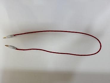 3.5 mm AUX audio kabeli - Konnektorlar: 3.5 mm stereo (TRS) – hər iki